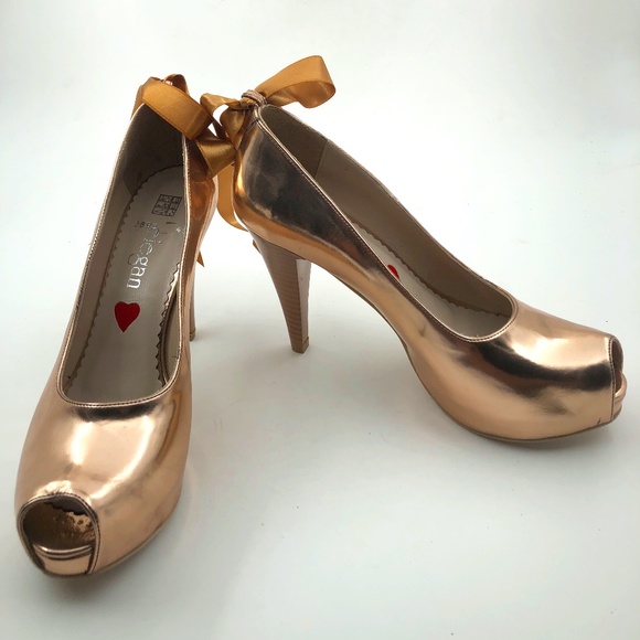 HANDMADE COPPER LEATHER WOMAN HEELS - Picture 1 of 4